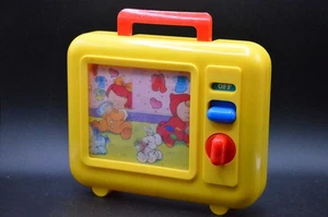 Shelcore-Musical Aufzieh TV Bildschirm bewegt spielt Wiegenlied 1990 Vintage funktioniert - Bild 1 von 2