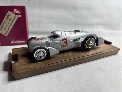 Coche récord Brumm R107 Auto Union 1935 1:43 Foto 1 de 4
