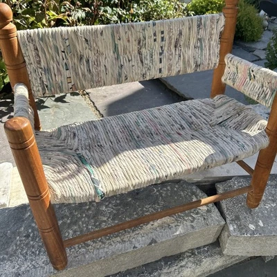 ALFOMBRA DE TRAPO INFANTIL VINTAGE SOFÁ ASIENTO DE AMOR Banco MADERA DE ARCE 27”x 24”X 13” VER NIEBLA Foto 1 de 4