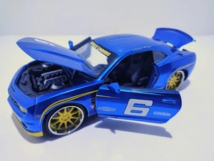 Jada Toys 2010 Chevy Camaro SS (Blue) Sunoco Scale 1/24 Big Time Kustoms - Picture 1 of 9