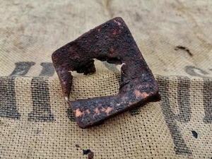 WWI ORIGINAL GERMAN BATTLE DAMAGED CIGARETTE BOX RELIC - Picture 1 of 3