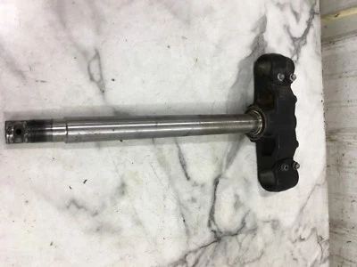 09 Aprilia Scarabeo 500 Scooter Scooter inferior triple horquilla amortiguador abrazadera de amortiguador Foto 1 de 4