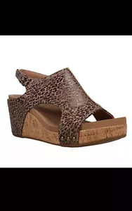 NIB Women’s Corkey’s Carley Small Leopard Wedge Casual Sandals Size 10 - Picture 1 of 5