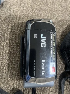 JVC EVERIO DUAL MEMORY ONE TOUCH EXPORT VIDEO CAMERA GZ-MS120BU - Picture 1 of 4