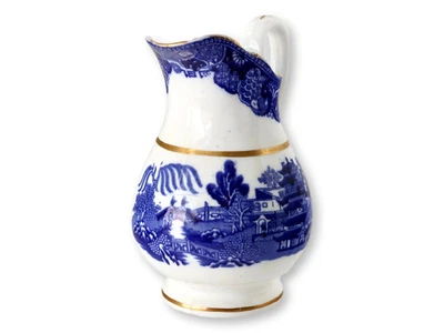Antique English Porcelain Willow Creamer - Image 1 of 4