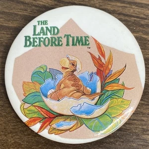 VTG 1988 The Land Before Time Movie Little Foot Hatching Pinback Button 2 1/4” - Picture 1 of 4