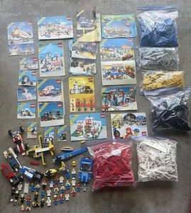 HUGE LOT!!! Of Vintage LEGO Set Town Victory Lap Raceway (6395) & Many More READ - Picture 1 of 24