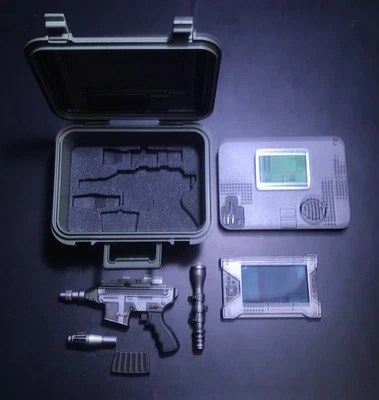 Sideshow Collectibles G.I.Joe 1/6 Destro-Enemigo Armas Proveedor Estuche con arma Foto 1 de 3