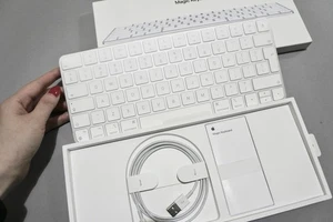 Apple Magic Keyboard English International - Bild 1 von 7