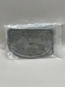 Neu 1980er Gürtelschnalle Raleigh Lights Tabak Semi Truck Zigaretten Trucking Vintage - Bild 1 von 2