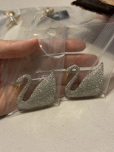 Swarovski klare Kristall Schwan hundertjährige Anstecknadel Brosche 100 Jahre Jubiläum (x2) - Bild 1 von 6