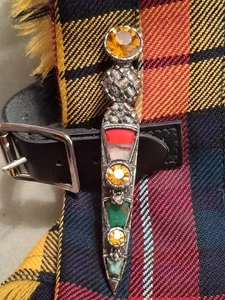 Broche Celta Milagro De Colección Escocés Dork Kilt Pin Largo 3.5" Espada Color Citrino  - Imagen 1 de 24