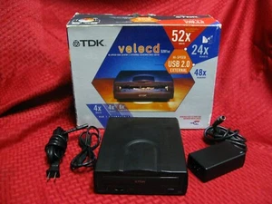 TDK UE-5201B Black External USB CD-RW CD-Rom Drive 52X Velocd 5201-UE - Picture 1 of 9