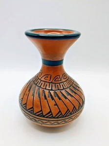 Handgeätzte signierte Agnes Woods Vintage Navajo 5" Rotguss Keramik Vase - Bild 1 von 9