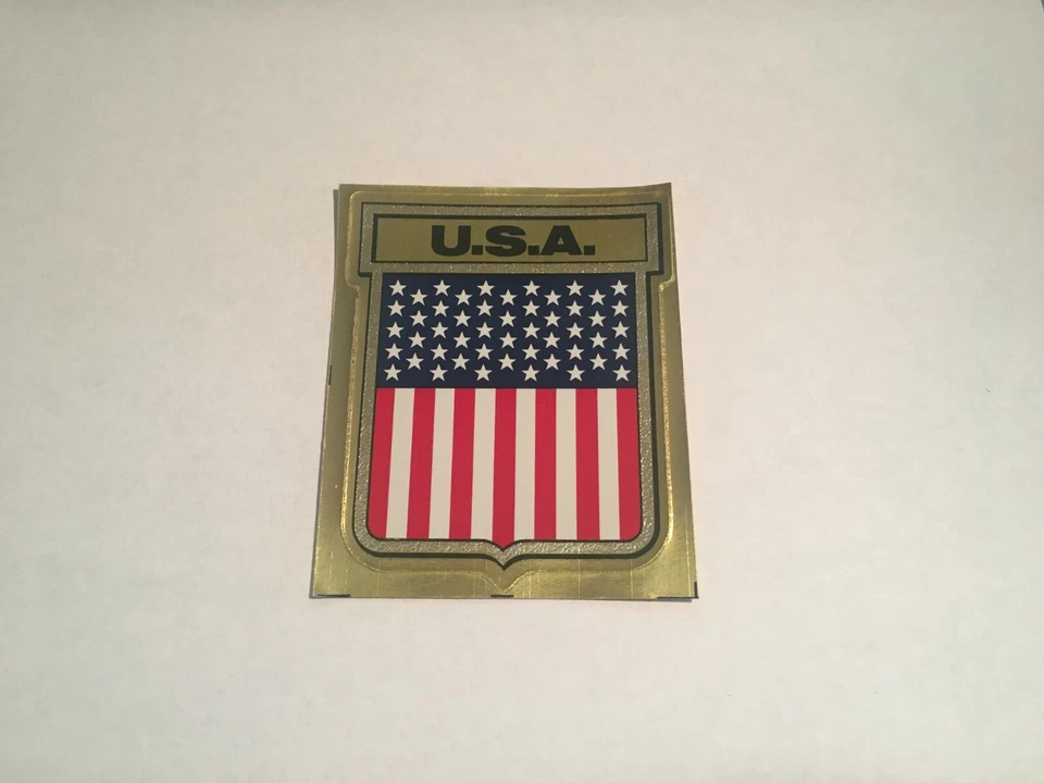 1972 VINTAGE GULF OIL U.S.A. FLAG TRAVEL STICKER DECAL WITH HISTORY ON BACK NOS - Image 1 of 1