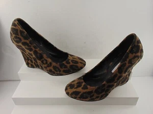 VERA WANG LAVENDER LEOPARD PRINT HIGH HEEL WEDGE PUMP 6 M $298.00! - Picture 1 of 7