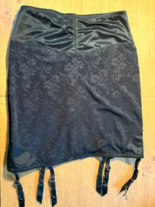 SOFT PARIS Hoher & WEICHER Strapsrock Strapsgürtel 6 Strumpfhalter S 57-65cm - Bild 1 von 8