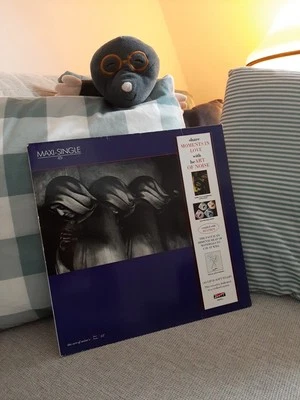 Art Of Noise Moments In Love PURPLE COVER Vinyl Single 12", NM/VG+ - Bild 1 von 2