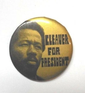 Eldridge Hackbeil für President Pinback 1968 Original Button RAR Gut- Zustand - Bild 1 von 1