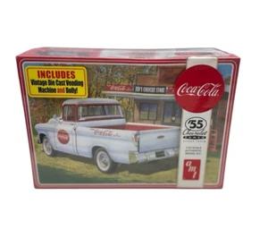 New AMT Coca-Cola '55 Chevrolet Cameo Pickup Truck 1/25 Model Kit 1094/12 - Picture 1 of 9