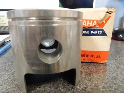 Nuevo de Lote Antiguo Yamaha STD Pistón Estándar 1969 1970 1971 DT1 285-11631-00-96 Foto 1 de 4
