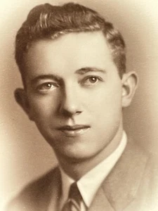 YA Foto Hübsches attraktives verträumtes Mann Portrait 1930er süßes Studiofoto - Bild 1 von 3