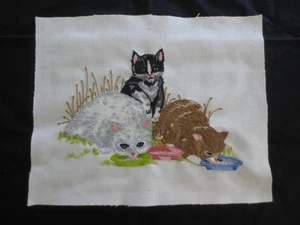 PANEL BORDADO KITTEN TRIO Crewel sin usar - 19,5" x 15,5" con diseño de 15" x 10" - Imagen 1 de 5