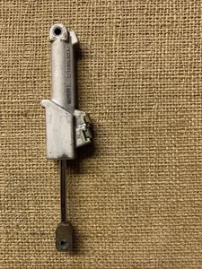 Mercedes R129 SL Hyraulic Folding Roof Cylinder Ram Right O/S 1248000272 - Picture 1 of 4