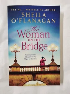The Woman on the Bridge Paperback by Sheila O'Flanagan - Imagen 1 de 4