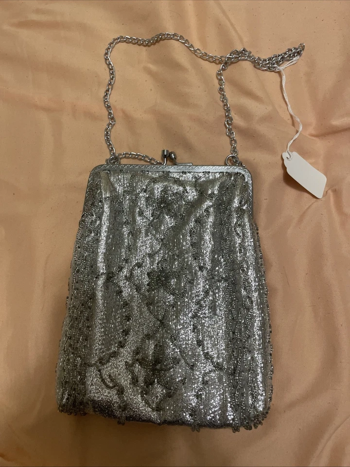 Vintage Silver Chain Mail Metal Evening Cocktail Purse HandBag - Image 1 of 2