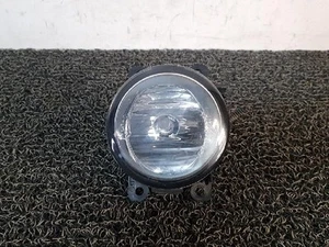 2017 Renault Captur QM3 Right Fog Light 261503971R - Picture 1 of 7