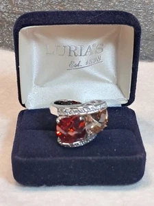 Anello in argento sterling 925 con finti rubini e topazi misura 7,5 - Foto 1 di 5