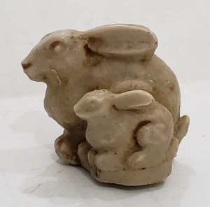 Momma and Baby Rabbit Sitting together figurine - Pre-Owned - Picture 1 of 8