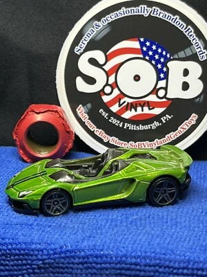 Hot Wheels Lamborghini Aventador J Convertible Green Diecast USED NM Condition - Image 1 of 4