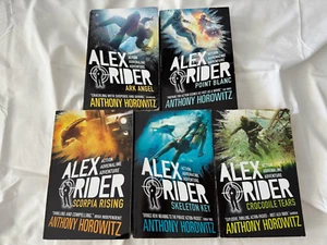 Alex Rider Box Set 5 Bücher Anthony Horowitz Bücher #’2,3,6,8,9 - Bild 1 von 3