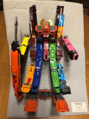 Juego completo Ressha Sentai Tokkyujar Super Tokkyuu Dai-oh Build Diesel-Oh Toq-Oh Foto 1 de 4