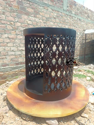 Mango wood coffee table - Round wood coffee table - unique coffee table - Modern - Image 1 of 4