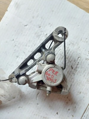 Pinça de freio Yamaha FZR600 3HG5 - Imagem 1 de 4