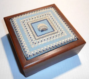 Vintage Wood Square Jewelry Box Needlepoint SEASHELL Needlework Top 6 x 6" - Picture 1 of 10