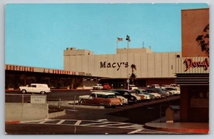 Postal cromada c1950 del centro comercial Hillsdale California CA Macy's Old Cars - Imagen 1 de 2