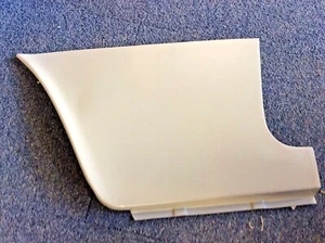 Volvo P1800 LH Reparaturverkleidung - Frontflügel, hinten unten. Teileprojekt - Bild 1 von 4