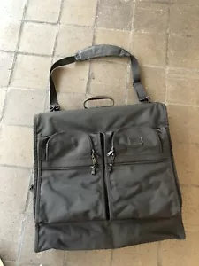 TUMI Black Ballistic Bi-fold Wardrobe Garment Bag Luggage - Picture 1 of 8