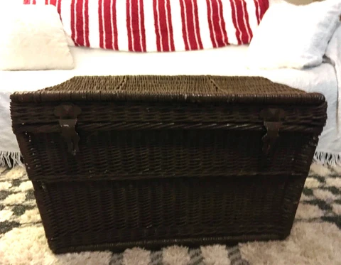 Vintage Antique 19th Century Woven Wicker Rattan Table Storage Chest Box Trunk Cover