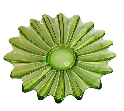 Vintage 1960s Federal Glass Celestial Limelight Green Glass Bowl Platter 9.5’’D - Image 1 of 4
