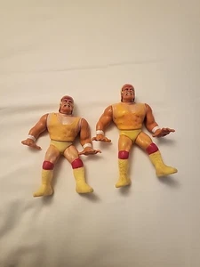Figura de acción vintage 1990 Hulk Hogan WWF WWE luchador dedos rotos 2 figuras - Imagen 1 de 5