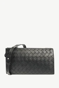 Bottega Veneta Black Nappa Intrecciato Belt Bag - Bild 1 von 12