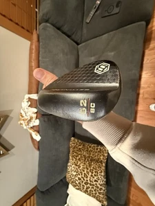 Bettinardi HLX 3.0 Black 52 Degree Wedge 8 Bounce C Grind - Picture 1 of 6