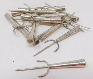 Set of 16 Corn on the Cob 3-3/8" Holders Spears Prongs 74 grams Sterling Silver - Picture 1 of 12