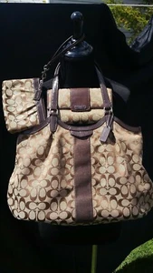 Coach Signature Stripe Shoulder Tote Bag F28503 Devin Bundle w Wallet & Wristlet - Picture 1 of 10