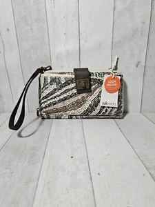 Sakroots Artist Circle SmartphoneCrossbody, Cotton Coated Canvas Style 106972 - Picture 1 of 7